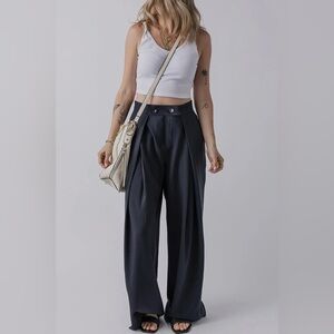 Navy Blue wide leg pants size large nwt